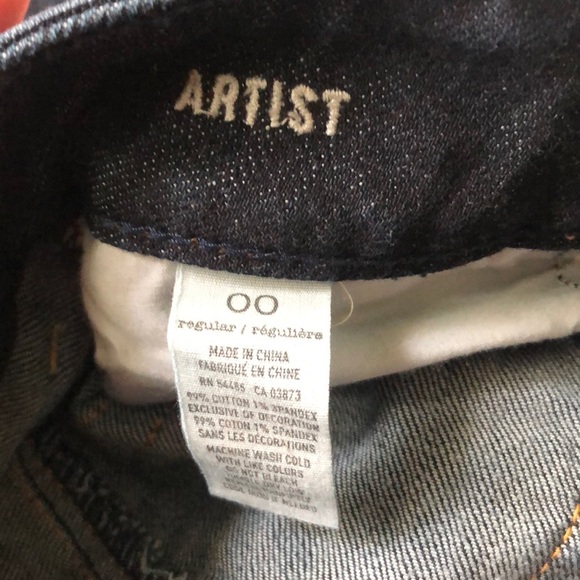 Jeans - Picture 2 of 3